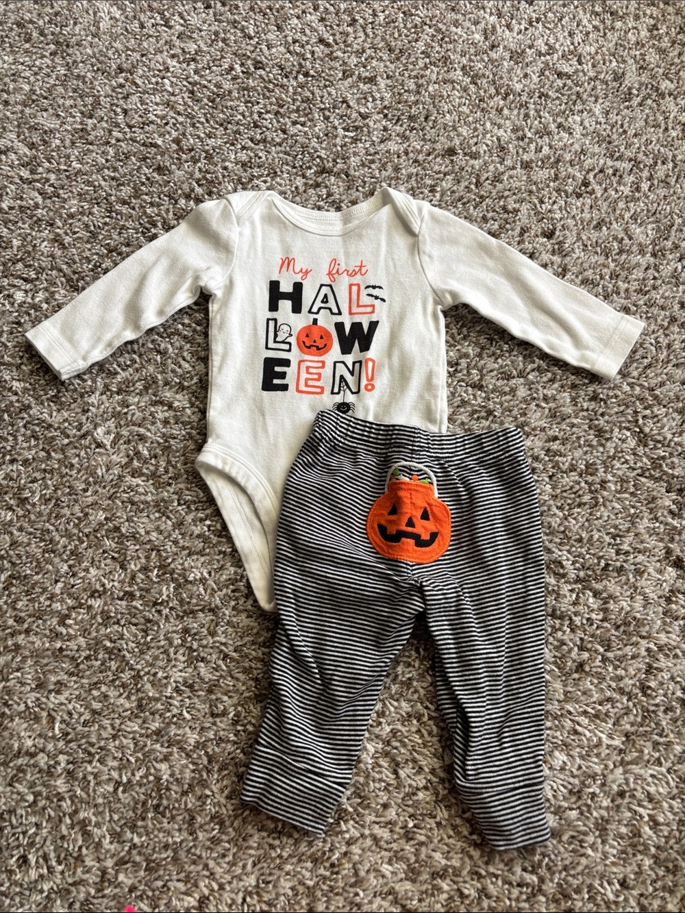 Carter's White & Black Halloween Bodysuit with Pumpkin Pants